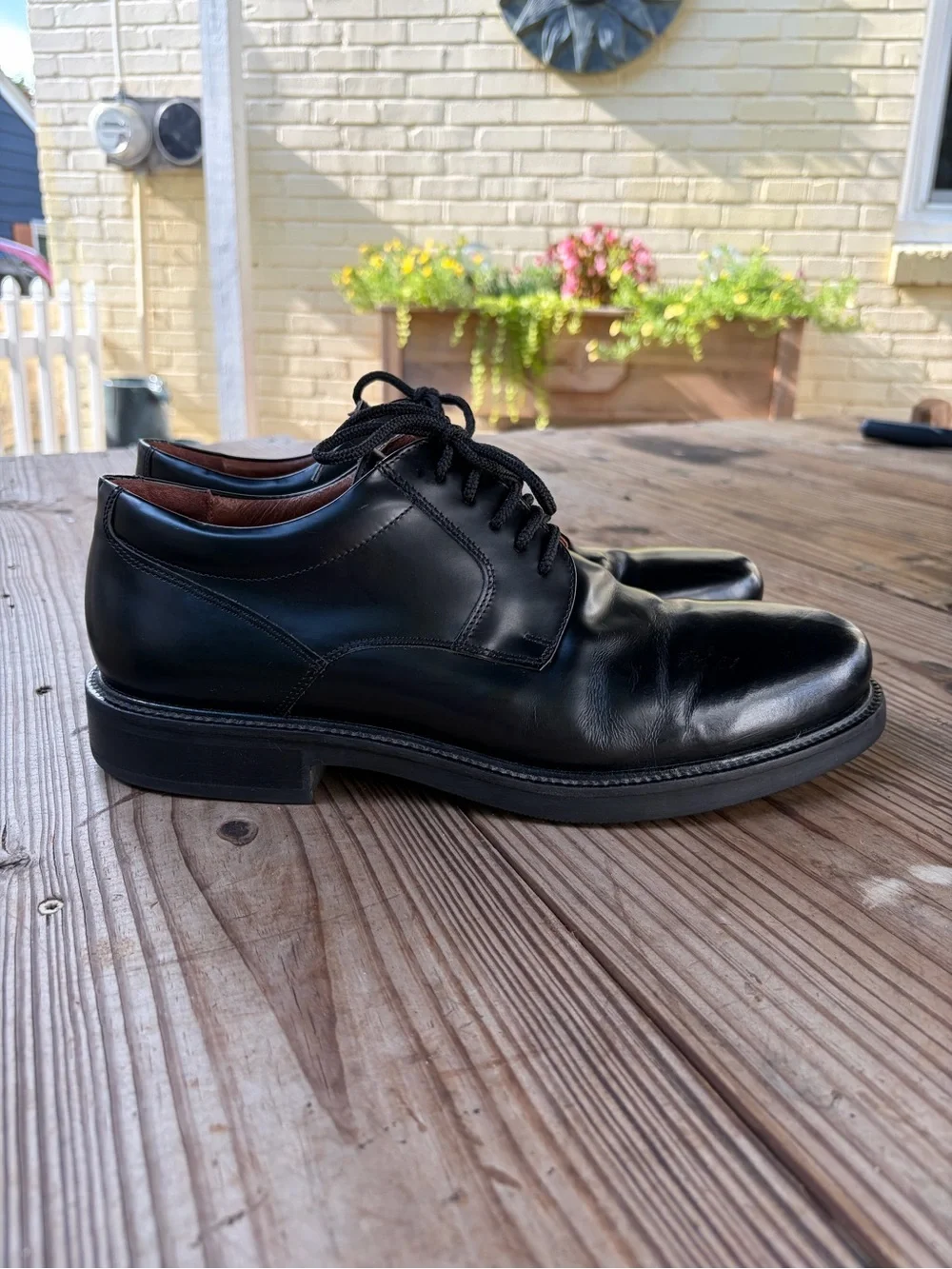Johnston & Murphy Vintage Black Leather Derby Dress Shoes